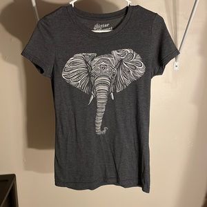 Bitter Sweet grey elephant short sleeve shirt. Size large